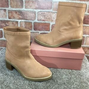 Loft Missy womens western ankle boots size 8.5